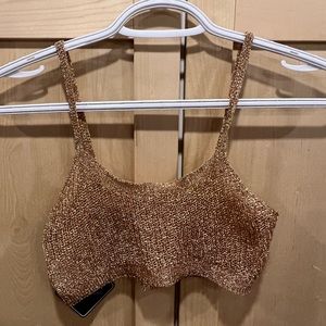 Metallic mesh top